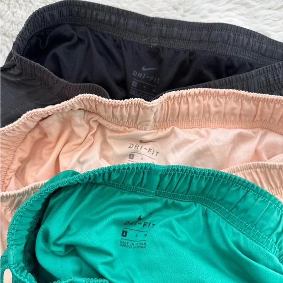 Bundle of 5 Nike Tempo Dri-Fit Women's Athletic Shorts - Picture 7 of 9